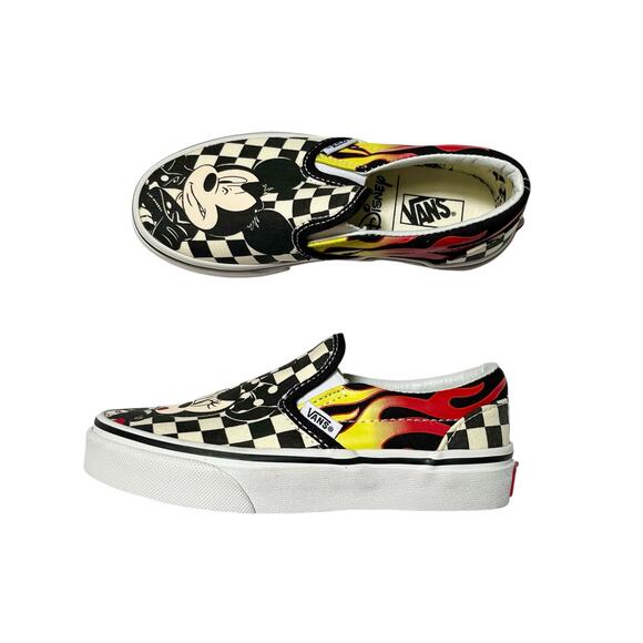 NEW Vans Disney Mickey Mouse Sneakers Size 13 - Picture 1 of 11
